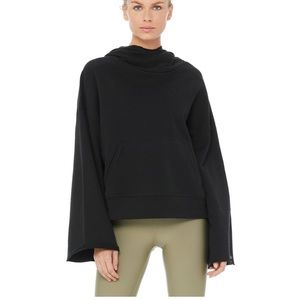 Alo Yoga Low Key hoodie (new with tags) - so cute!